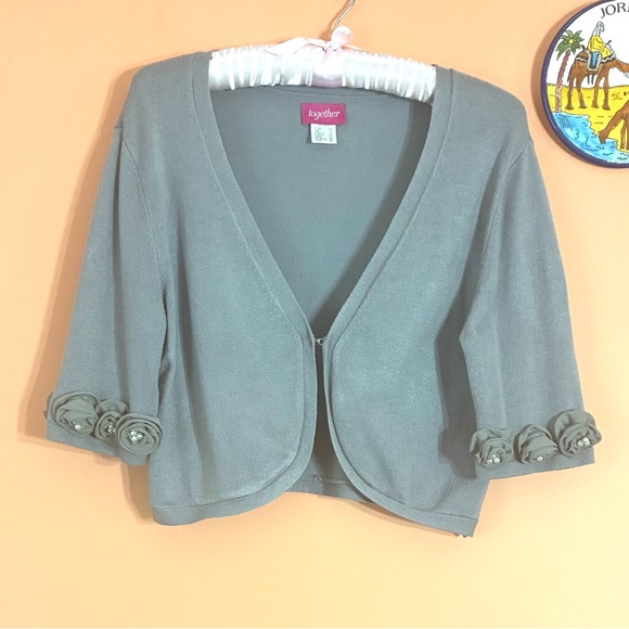 Luxurious Bolero - Picture 6 of 16